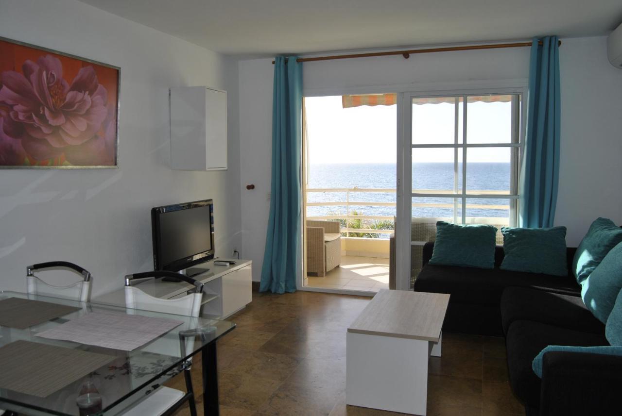 Apartamento Frente Al Mar,Primera Linea Rincón de la Victoria Extérieur photo