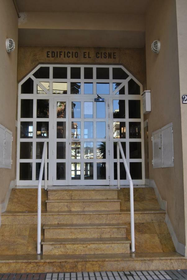 Apartamento Frente Al Mar,Primera Linea Rincón de la Victoria Extérieur photo