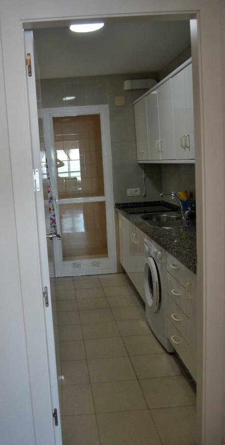 Apartamento Frente Al Mar,Primera Linea Rincón de la Victoria Extérieur photo